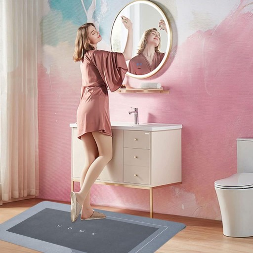 RÝCHLOSCHNÚCA KÚPEĽŇOVÁ PODLOŽKA, ABSORPČNÍ, PROTIŠMYKOVÝ KOBEREC DO KÚPEĽNE