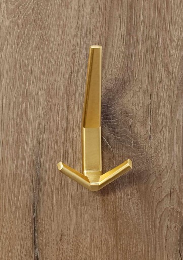 Vešiak na nábytok WM 057 G37 brúsený zlatý matný LOFT