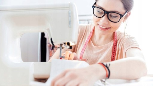 ZÁVIT OVERLOCK OVERLOCKOVÝ ZÁVIT PRE STROJ, dĺžka 4023m, A1006 Ecru