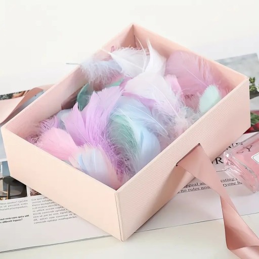 Perie pastelové farebné ozdobné pierka DIY 5 - 10 cm 250 ks