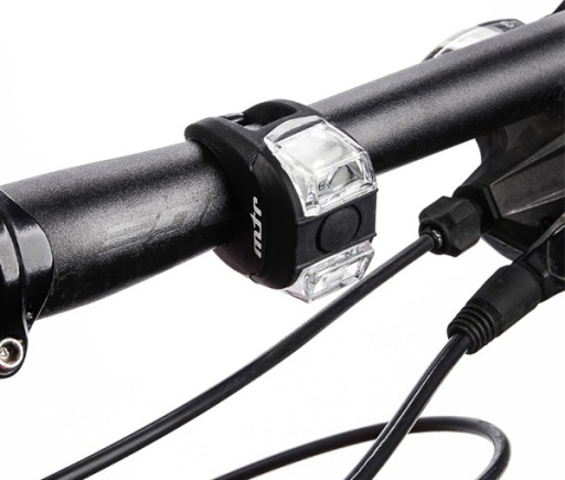 SET BICYKLOVÝCH SVETLÁ NA BICYKEL PREDNÁ + ZADNÁ LED