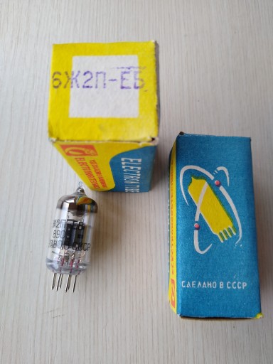 6Ż2P-EW Pentode NOS trubice v krabiciach