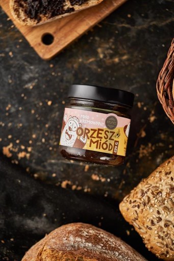 Prírodný krémový med s orechmi Orzeszmiód Krupiec 220g