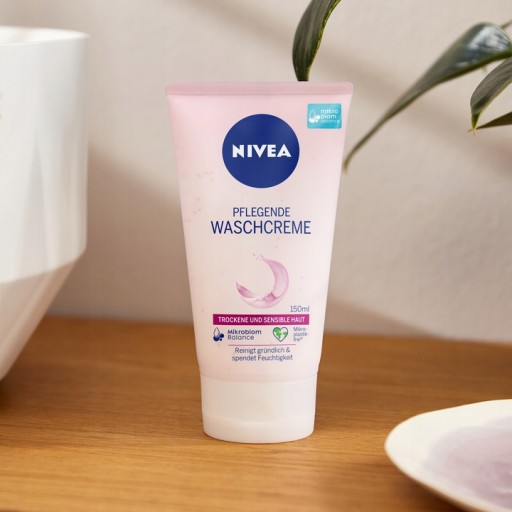 NIVEA Gélový čistiaci krém na tvár pre suchú pleť 150 ml