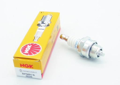 Zapaľovacia sviečka pre krovinorezy NGK BPMR7A 4626 HUSQVARNA STIHL MAKITA DCS