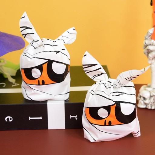 HALLOWEENSKÉ TEKVICOVÉ VRECKO 6 ks. trik alebo darček