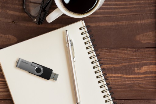 Pendrive GOODRAM 32GB UTS2 USB 2.0 čierny