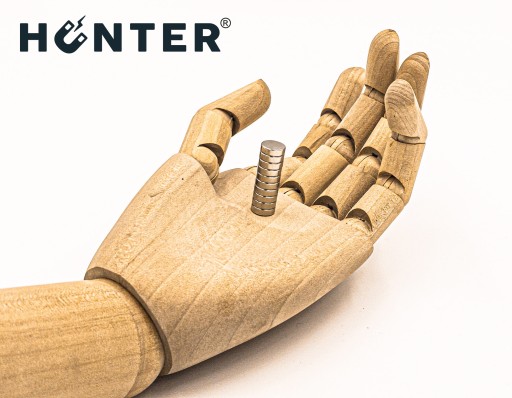 VALEC NEODYMOVÝ MAGNET 10x3 mm SILNÝ, okrúhly, kotúčový, HUNTER - 10 KS