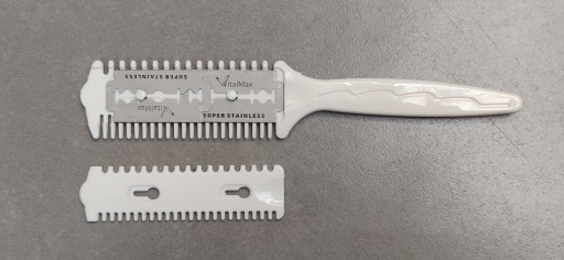Hrebeň GORGOL Trimmer so žiletkou na tieňovanie vlasov