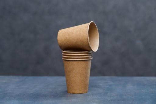 250ML PAPIEROVÉ ŠÁLKY NA KÁVU, KRAFT NÁPOJE, 50 KS