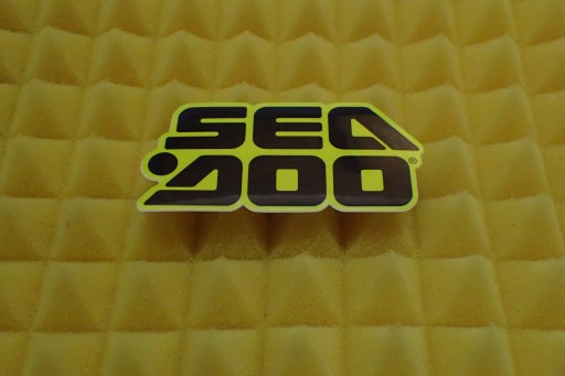 NÁLEPKA SEA-DOO NÁLEPKA SEA-DOO 7,6 x 3,8 cm