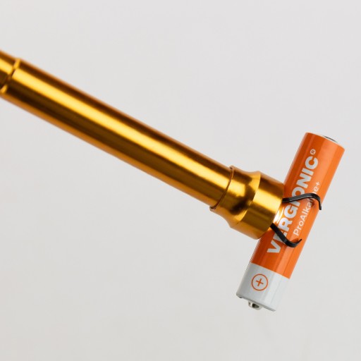 Magnetický držiak s chápadlom a flexibilnými pazúrmi + LED svetlo