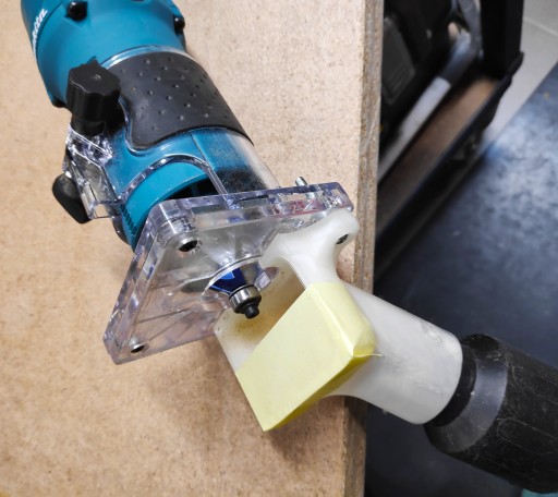 Adaptér spodného sania pre frézku RYOBI RTR18 RTR18-0 18V Ø35