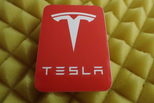 NÁLEPKA TESLA NÁLEPKA 5 x 7,2 cm