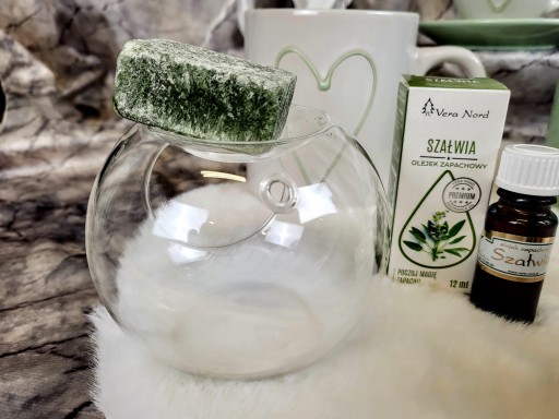 KOCKY AROMA BOROVICOVÝ VOSK (BOROVICA)