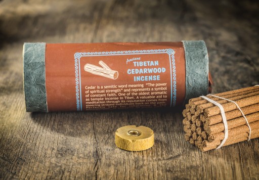 Vonné tyčinky z tibetského indického cédra