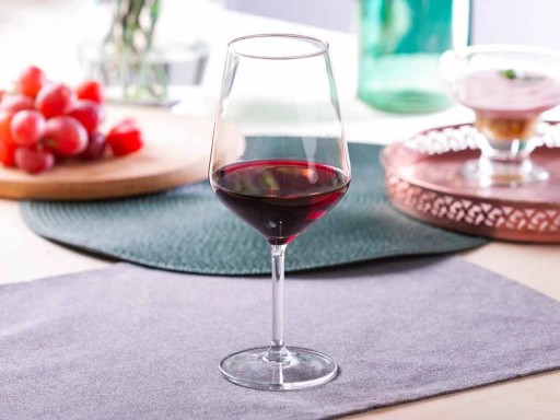 Pohár na červené víno Royal Leerdam Jantár 530 ml