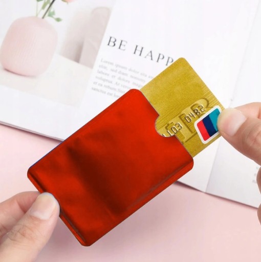 OCHRANA KARTY RFID PROTI KRÁDEŽI