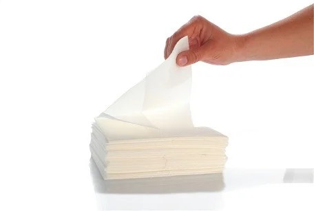 SENI CARE vzduchom kladené hygienické utierky 30 ks.