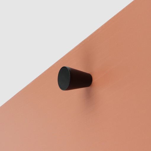 ČIERNY NÁBYTOKOVÝ GOMBÍK MAT ČIERNA NÁBYTKOVÁ KĽÚČKA LOFT TRAPEZOID