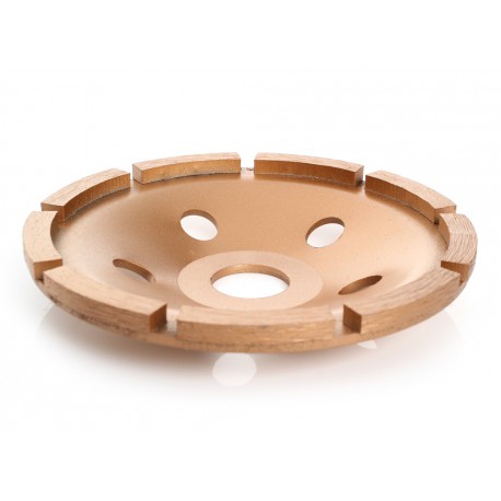 DIAMANTOVÝ SEGMENTOVANÝ BRÚSNY DISK NA BETÓN 125 mm x 22,2 mm KD1954