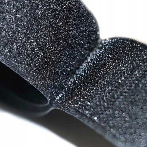 LuxTextil VELCRO PÁSKA SO SAMOLEPIACIM LEPOM 20 mm SADA ČIERNA 1 meter