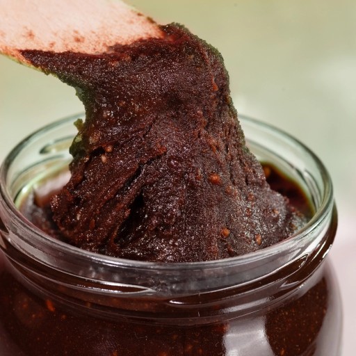 Lieskové orechy a kakao v mede 45g chutné