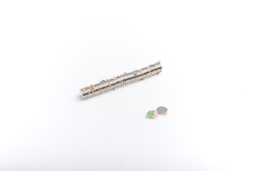 Neodymový magnet MW 8x1 N38 s lepidlom 3M 10 ks