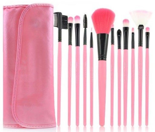 SADA PROFESIONÁLNYCH ŠTETEC NA MAKEUP 12 KS