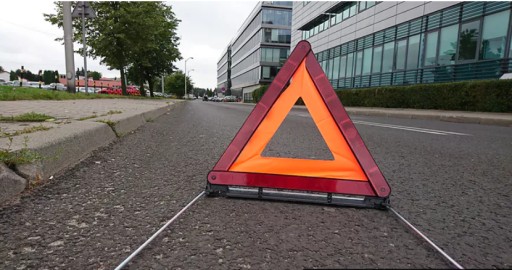 EURO schválený výstražný trojuholník s puzdrom