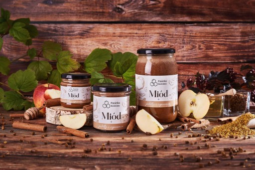 Medová smotana s jablkom a škoricou 240g