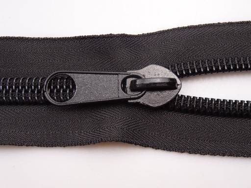 Páska na zips #10 špirála 1 meter + čierny zips