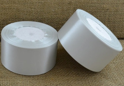 Ozdobná saténová stuha 38mm 32mb strieborná