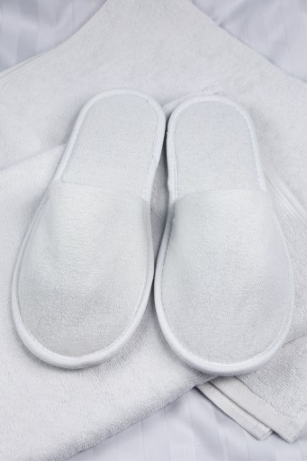 JEDNORÁZOVÉ HOTELOVÉ papuče FROTTE 1 PÁR 55G