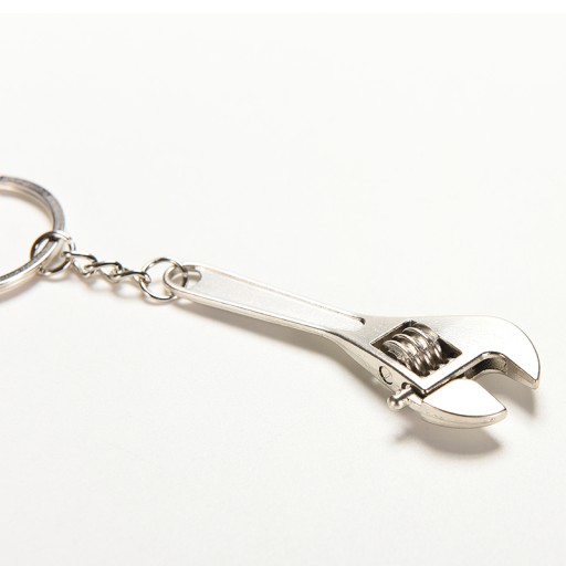 Kľúčenka darček pre otca pre DIY Wrench Frog