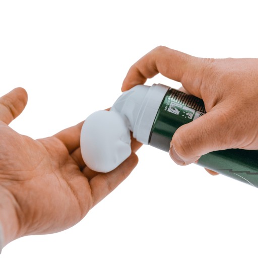 LuxElite chladivá pena na holenie 210 ml