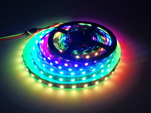 Magic 30 LED pás 1m 12V 5050 RGB WS2811 Digitálny
