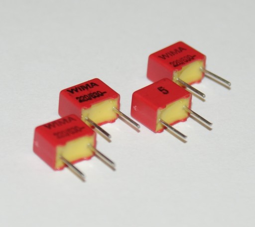 Wima FKP2 polypropylénový kondenzátor 220pF/630V - 4 ks (#1805)