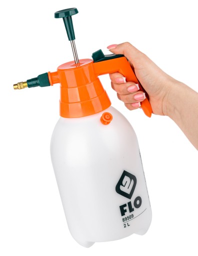 Flo ručný tlakový postrekovač 2 l