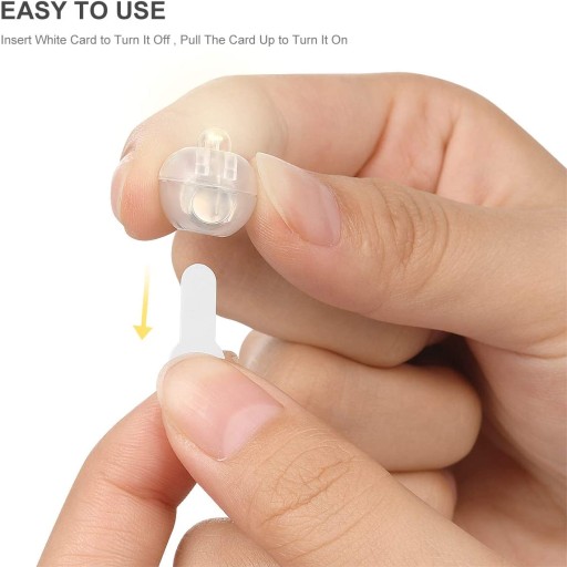 Mini farebné LED svetlo na balóny 10 ks