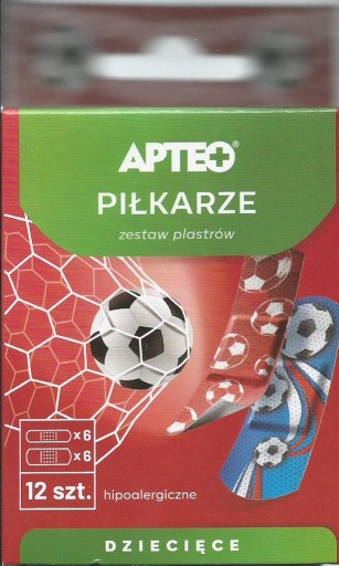Sada náplastí s obliekaním Futbalisti, 12 kusov