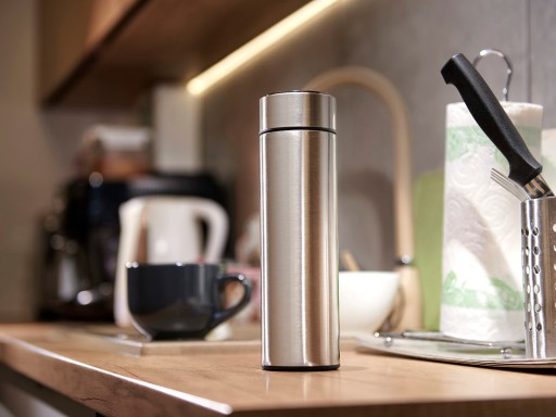 Termoska smart LED termohrnček na fľašu, 500ml, strieborná