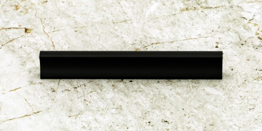 ÚCHYTKA NÁBYTKU ČIERNA ÚCHYTKA KUCHYNSKEJ SKRINÍK ÚCHYTKA 96MM