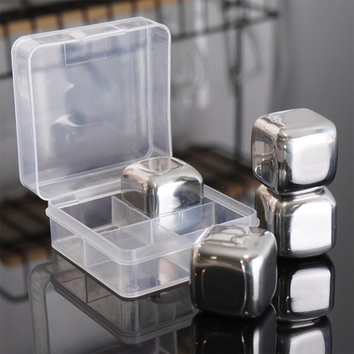 4x ICE CUBES, oceľové, opakovane použiteľné kocky ľadu na chladenie whisky nápojov