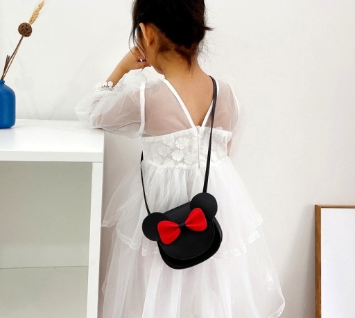 Čierna taška cez rameno s mašľou pre dievčatko Princess Mouse