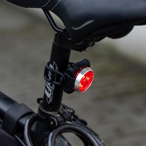 USB BICYKLOVÉ ZADNÉ SVETLO NA BICYKEL ČERVENÉ BIKE SVETLO LED ZADNÉ