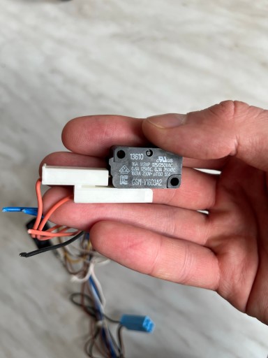 Mikrospínač rúry Samsung NV70H5787CB NV75K5541RG