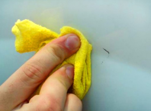 K2 TAR REMOVER odstraňuje asfalt, živicu, nálepky