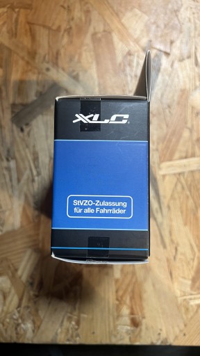 Zadné svetlo s XLC USB 300 mAh batériou 50/80 mm na nosič alebo sedlovku