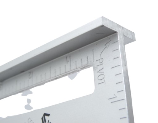 ANGLE univerzálne tesárske strešné pravítko 185mm x 260mm s pätkou